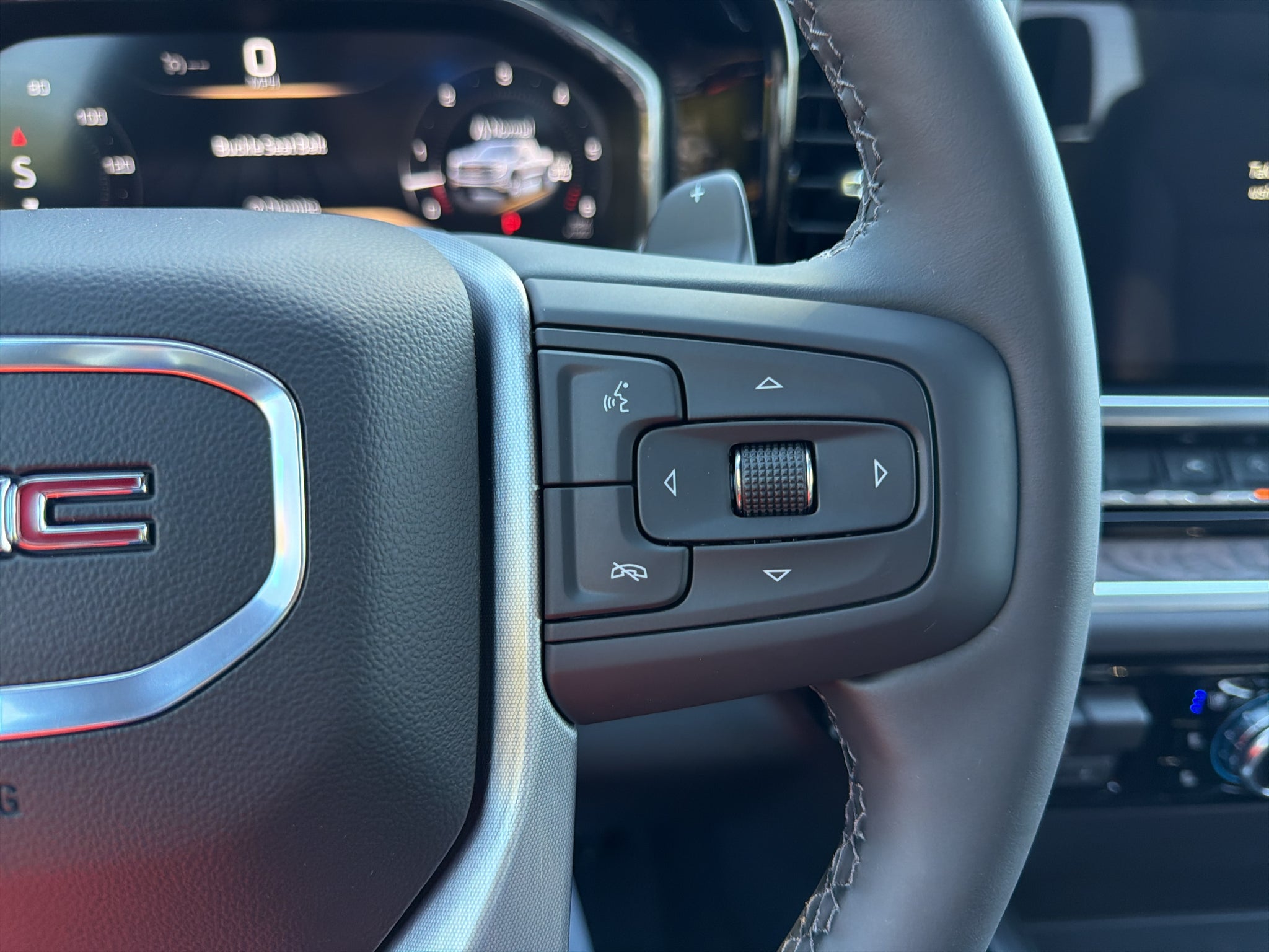 2026 GMC Sierra 1500 SLT - Photo 17
