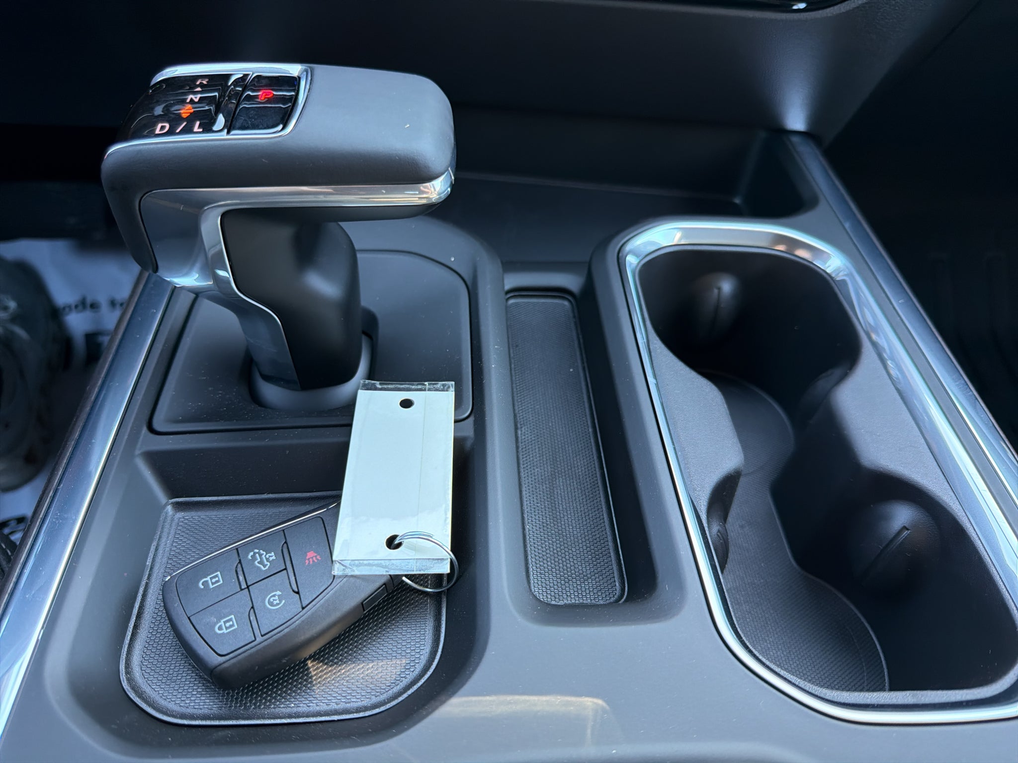2026 GMC Sierra 1500 SLT - Photo 24