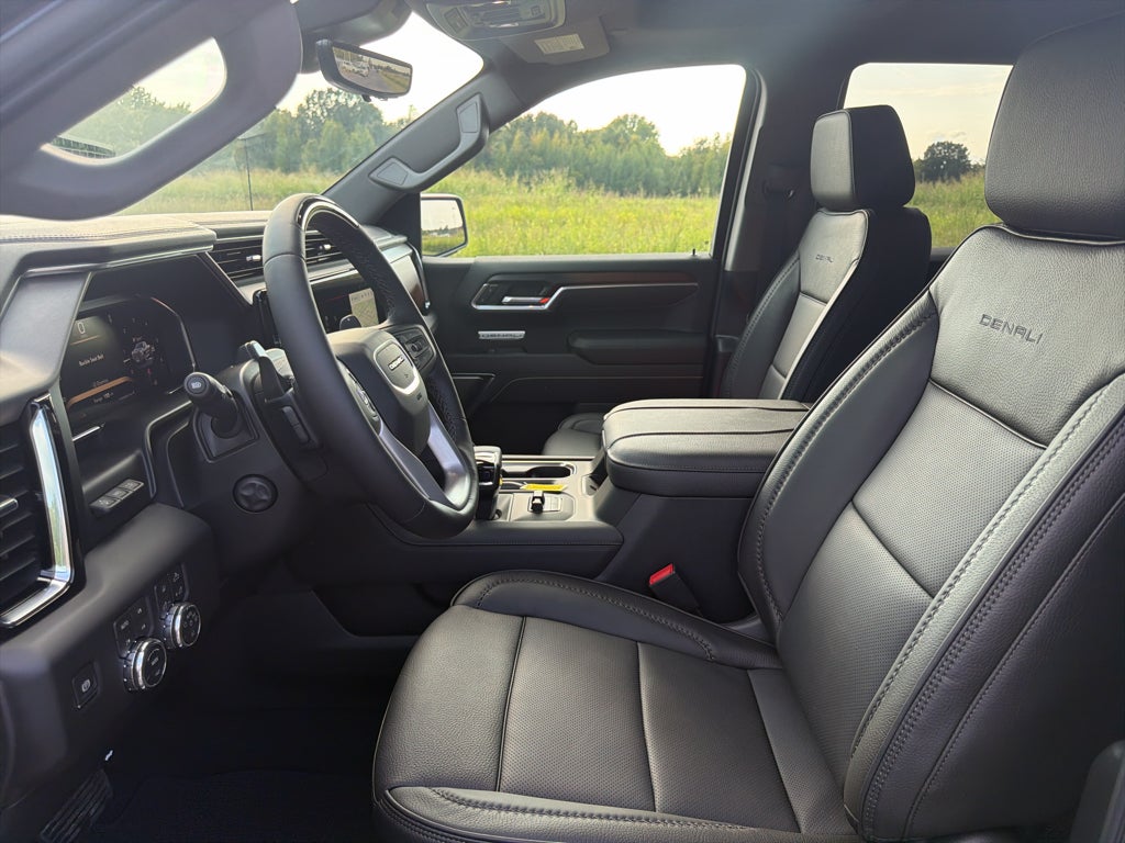 2026 GMC Sierra 1500 Denali - Photo 13