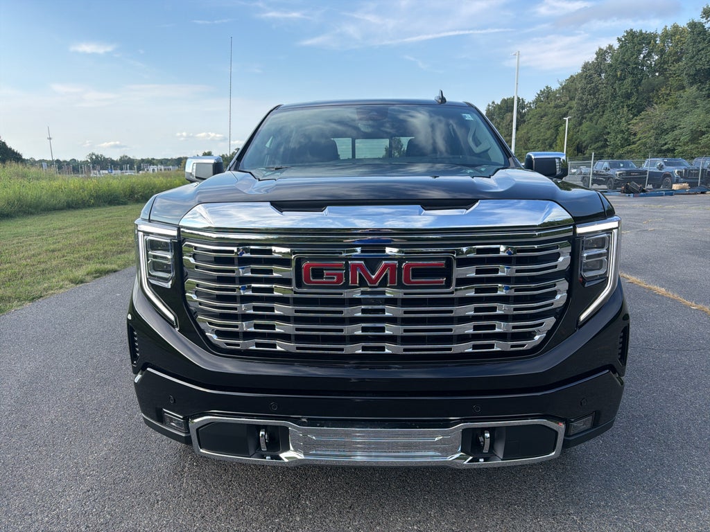 2026 GMC Sierra 1500 Denali - Photo 9