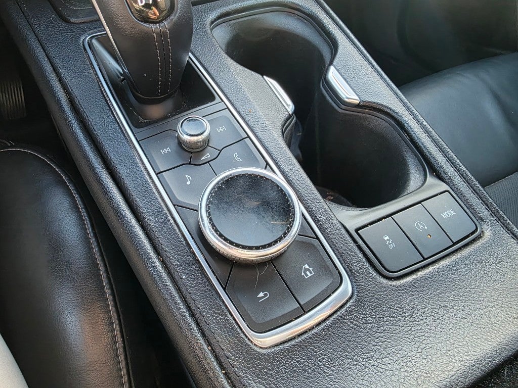 2019 Cadillac XT4 AWD Premium Luxury