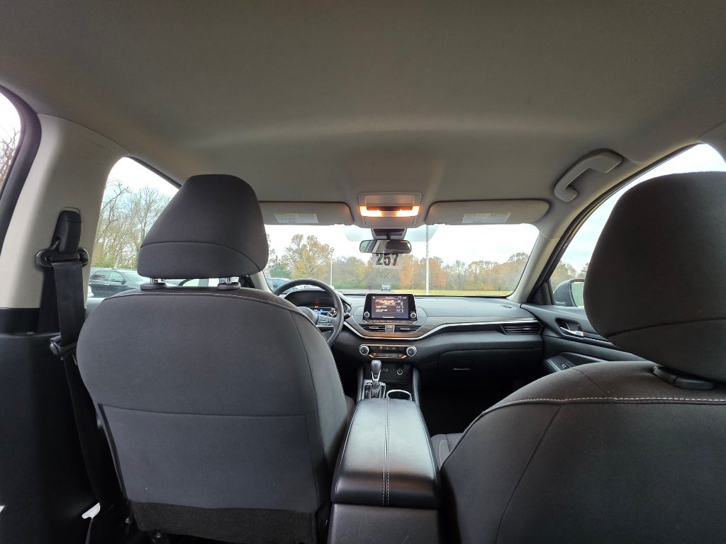 2024 Nissan Altima SV FWD