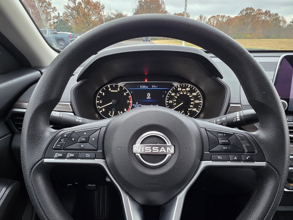 2024 Nissan Altima SV FWD