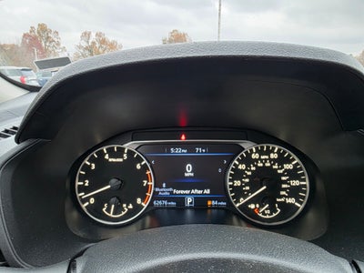 2024 Nissan Altima SV FWD