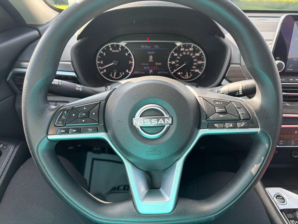 2025 Nissan Altima SV FWD