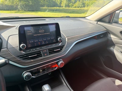 2025 Nissan Altima SV FWD