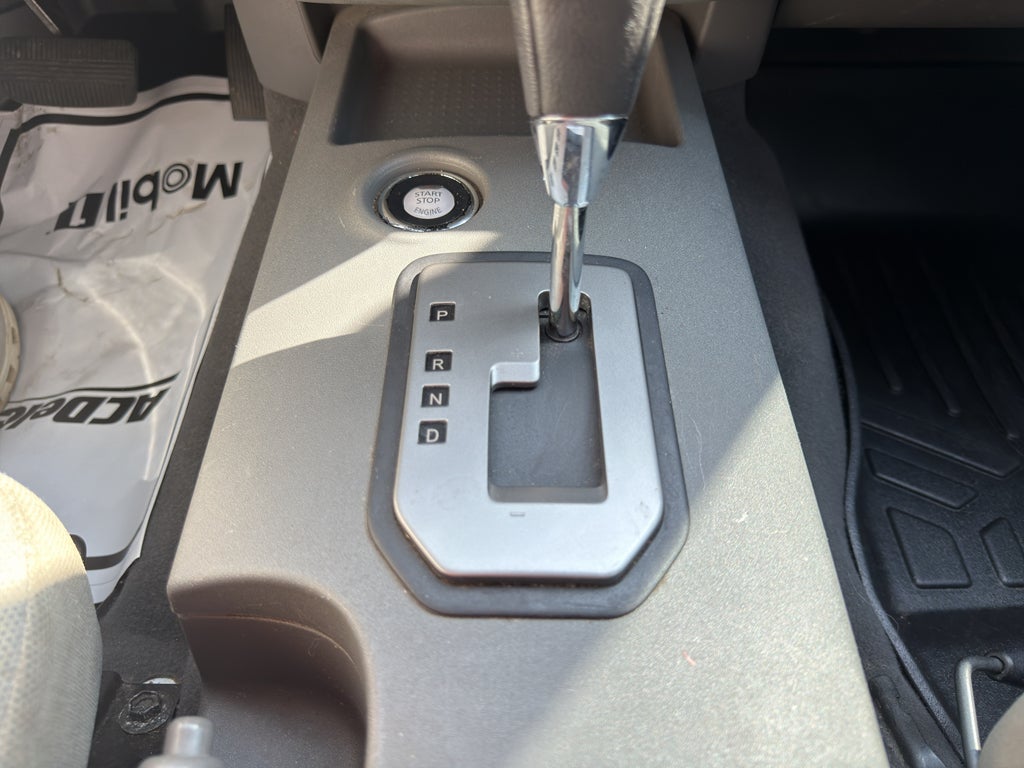 2020 Nissan Frontier Crew Cab SV 4x4