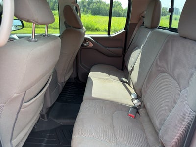 2020 Nissan Frontier Crew Cab SV 4x4