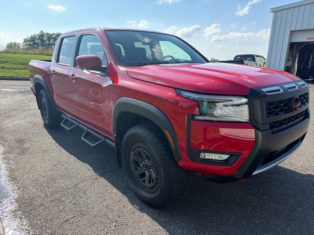 2026 Nissan Frontier Crew Cab PRO-4X 4x4