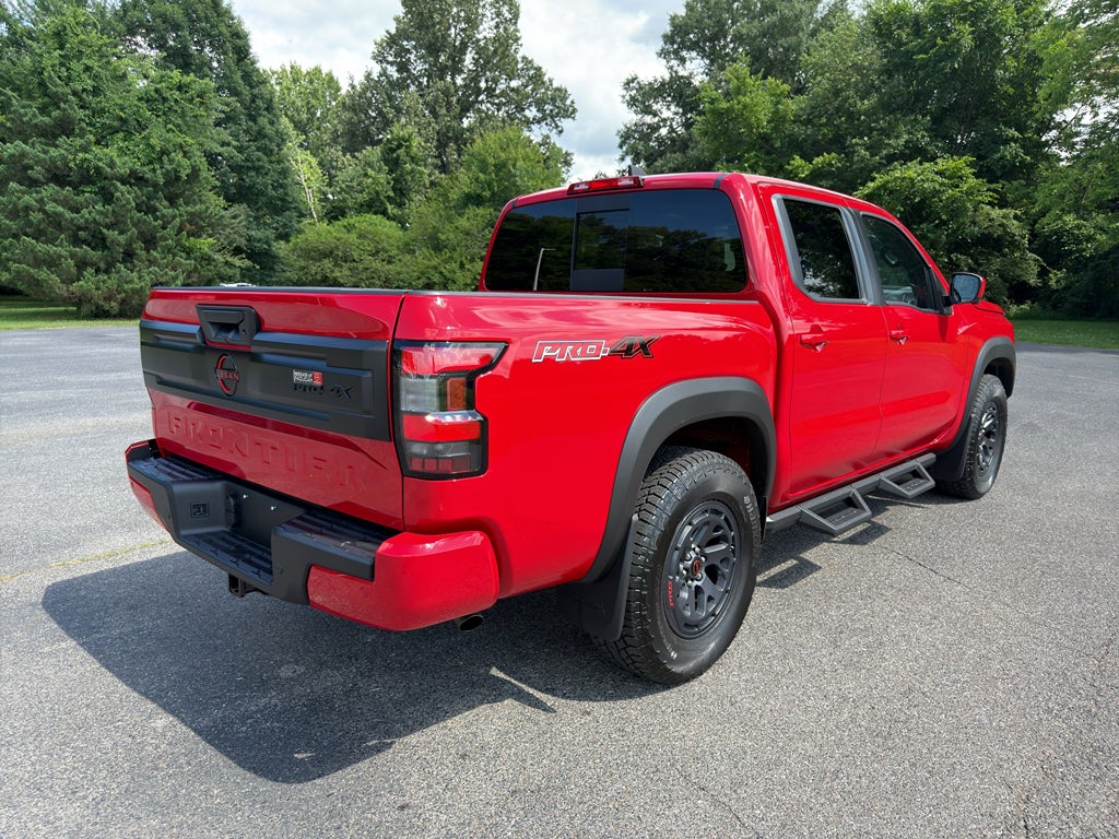 2026 Nissan Frontier Crew Cab PRO-4X 4x4