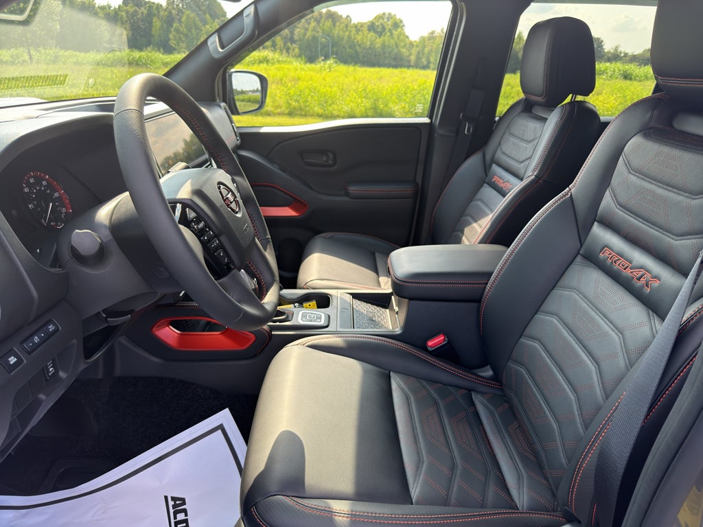 2026 Nissan Frontier Crew Cab PRO-4X 4x4