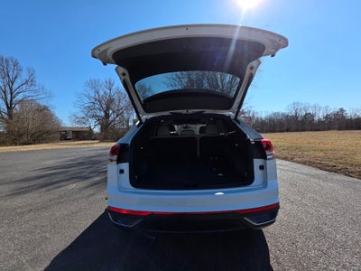 2020 Volkswagen Atlas Cross Sport 2.0T SE w/Technology