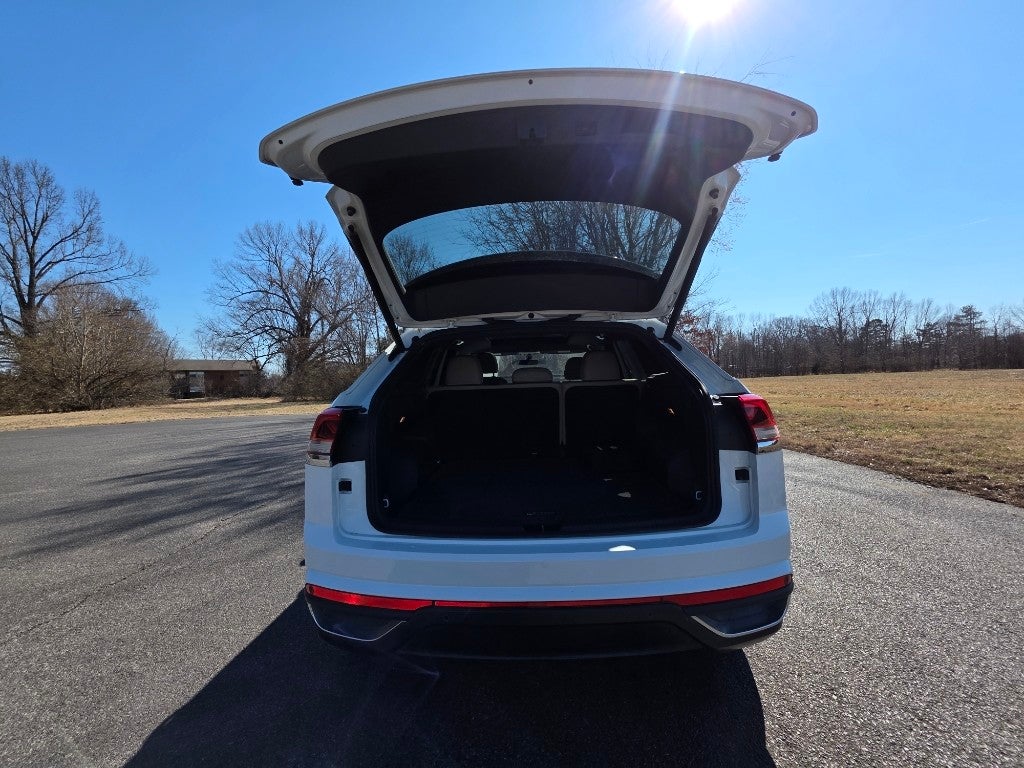 2020 Volkswagen Atlas Cross Sport 2.0T SE w/Technology