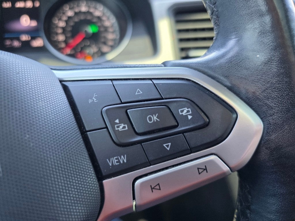 2020 Volkswagen Atlas Cross Sport 2.0T SE w/Technology