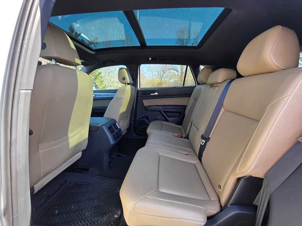 2020 Volkswagen Atlas Cross Sport 2.0T SE w/Technology