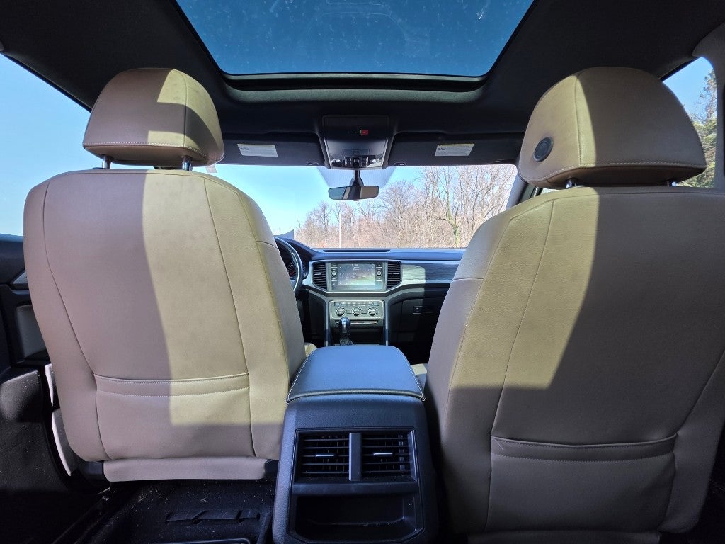 2020 Volkswagen Atlas Cross Sport 2.0T SE w/Technology