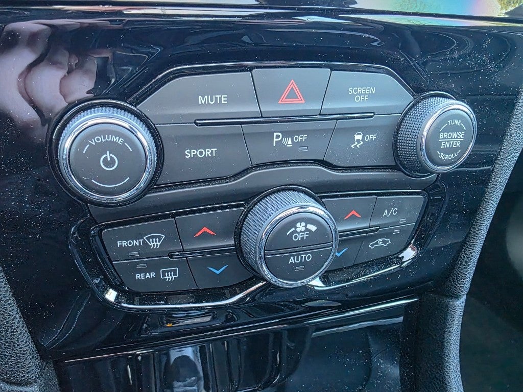 2023 Chrysler 300 300S