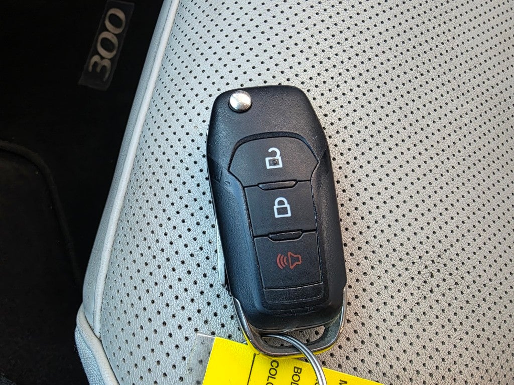 2016 Chrysler 300C AWD