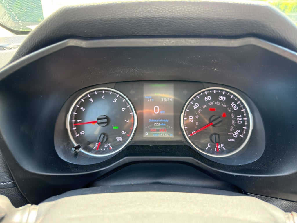 2021 Toyota RAV4 XLE
