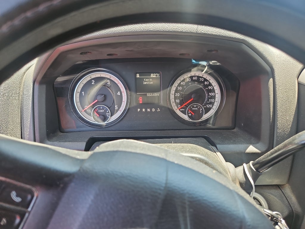 2018 RAM 3500 Tradesman Crew Cab 4x4 8' Box