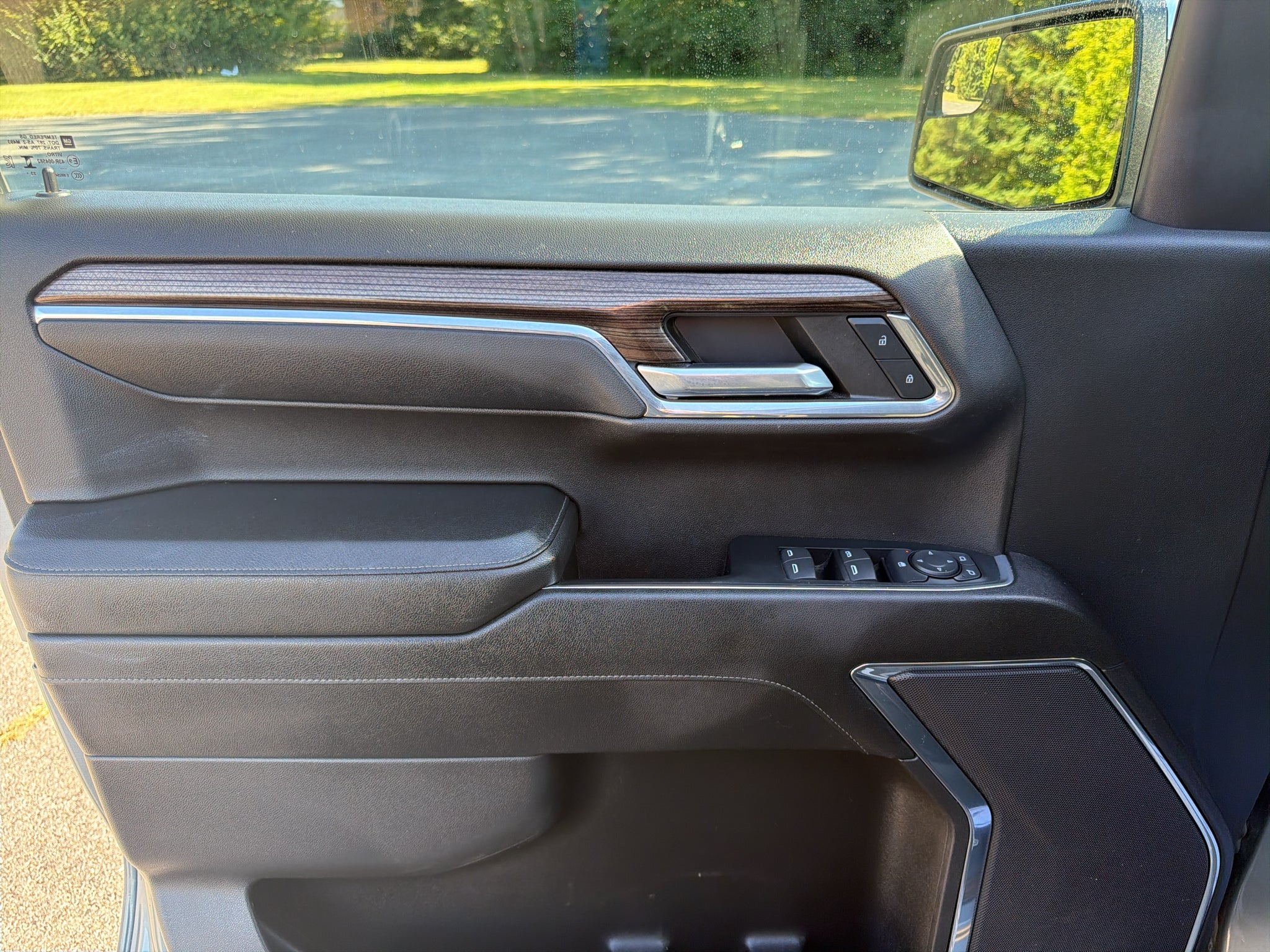 2024 Chevrolet Silverado 1500 LT - Photo 13