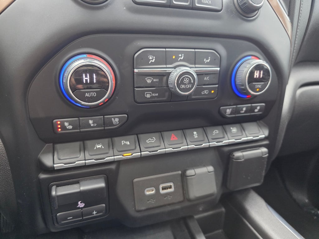 2022 Chevrolet Silverado 1500 LTD High Country