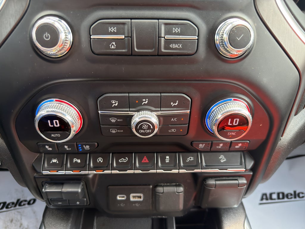 2021 GMC Sierra 1500 AT4