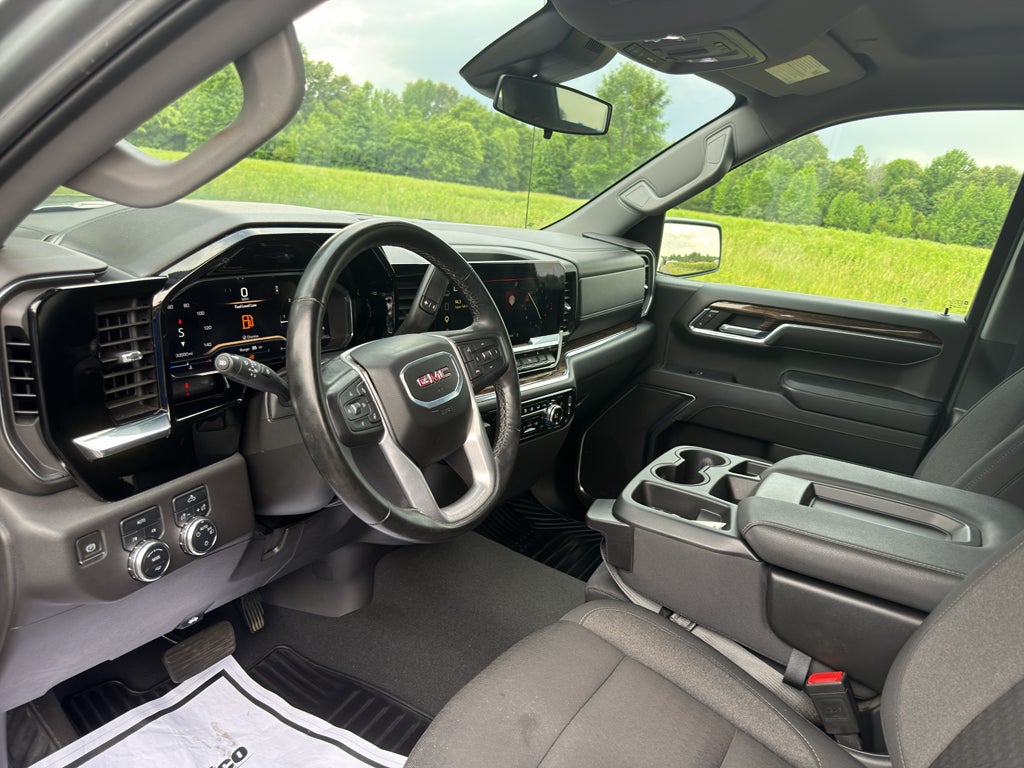 2024 GMC Sierra 1500 SLE