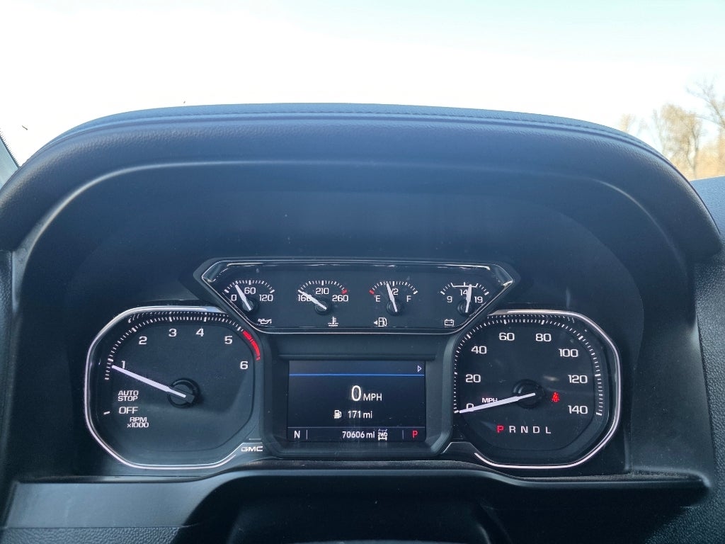 2021 GMC Sierra 1500 AT4