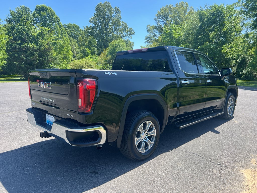 2022 GMC Sierra 1500 SLT