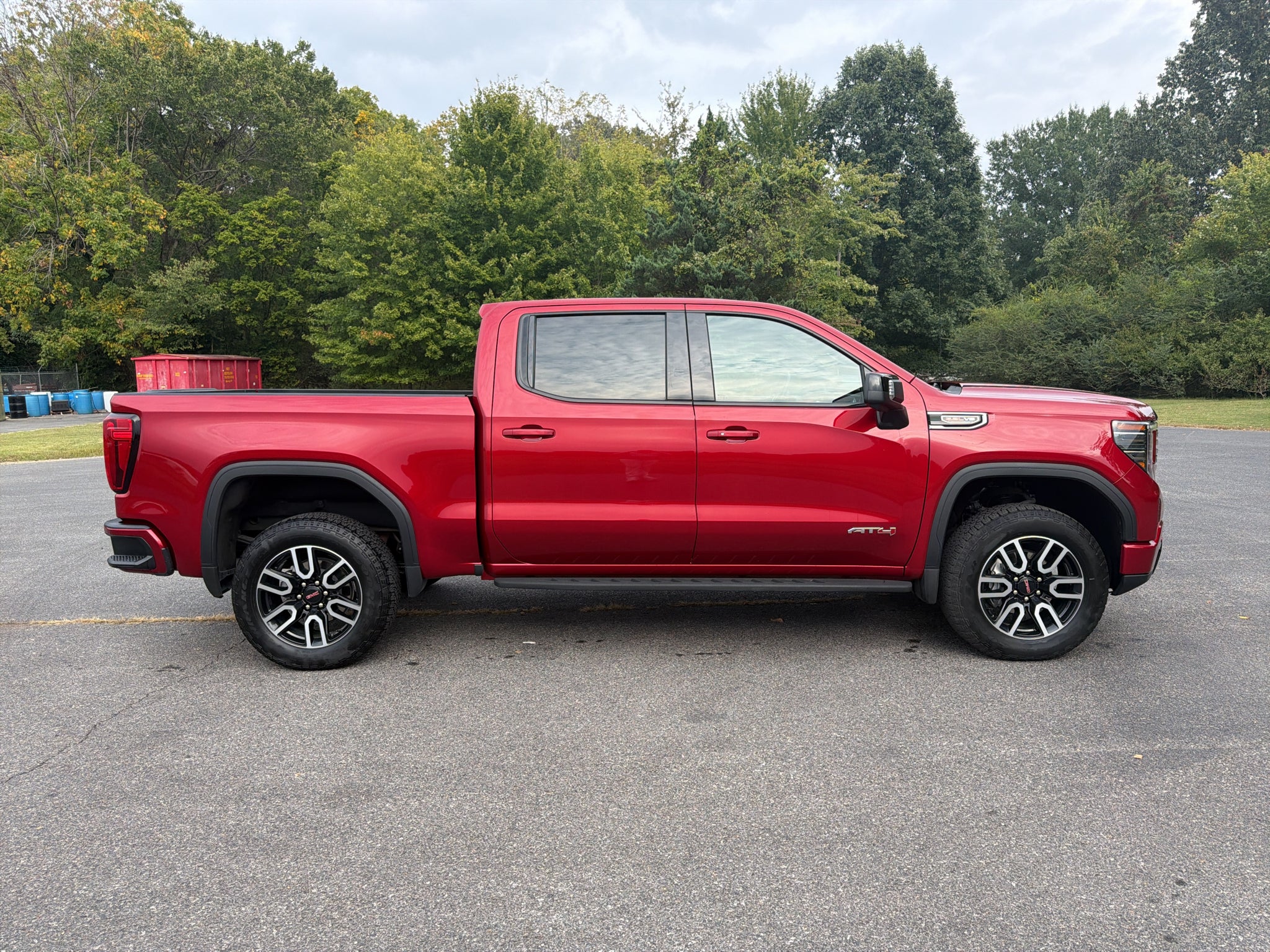 2025 GMC Sierra 1500 AT4
