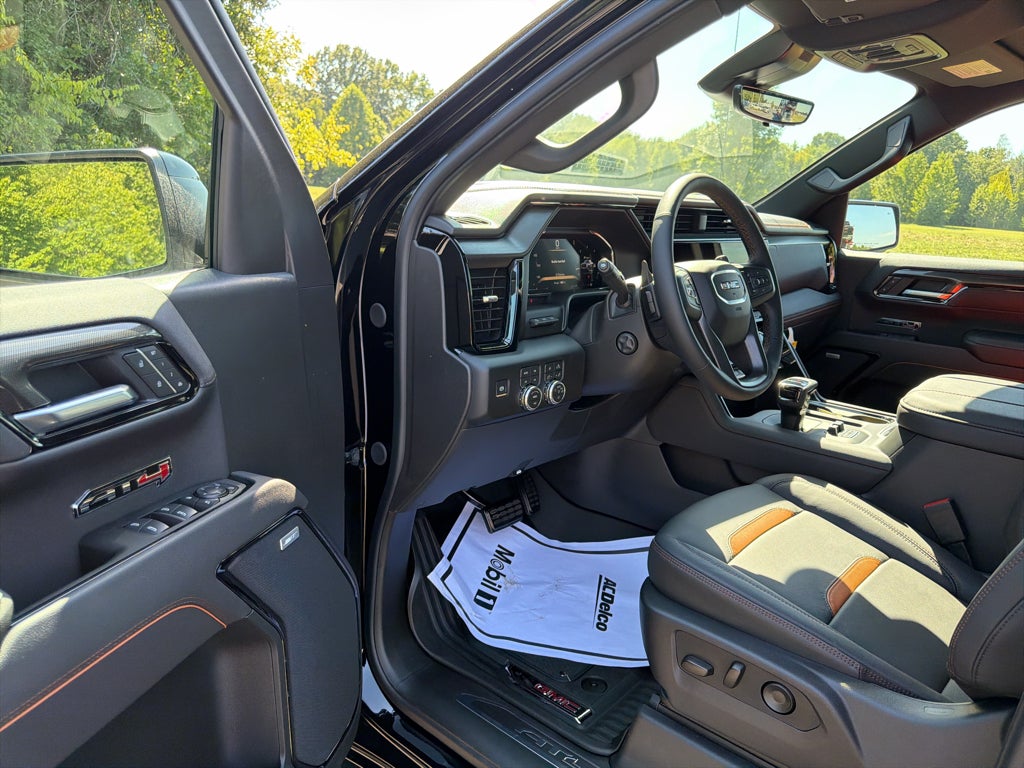 2026 GMC Sierra 1500 AT4 - Photo 10