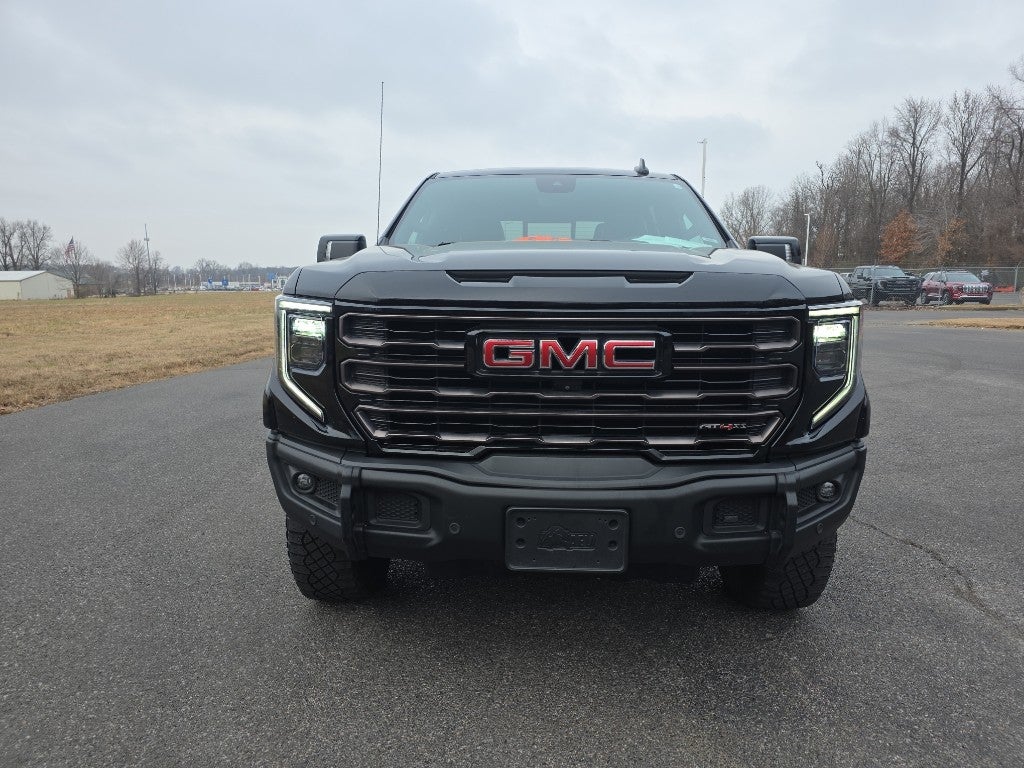 2023 GMC Sierra 1500 AT4X