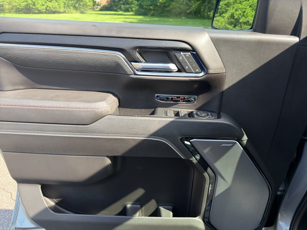 2024 GMC Sierra 1500 AT4X