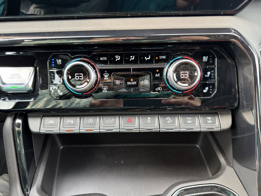 2024 GMC Sierra 1500 AT4X