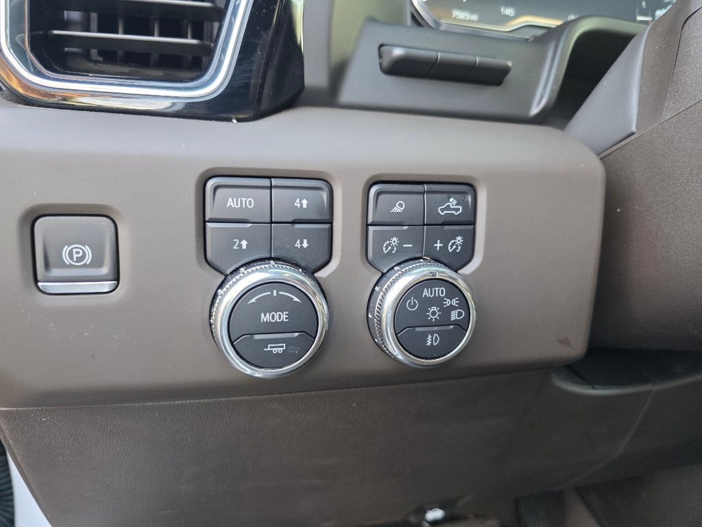 2025 GMC Sierra 1500 Denali