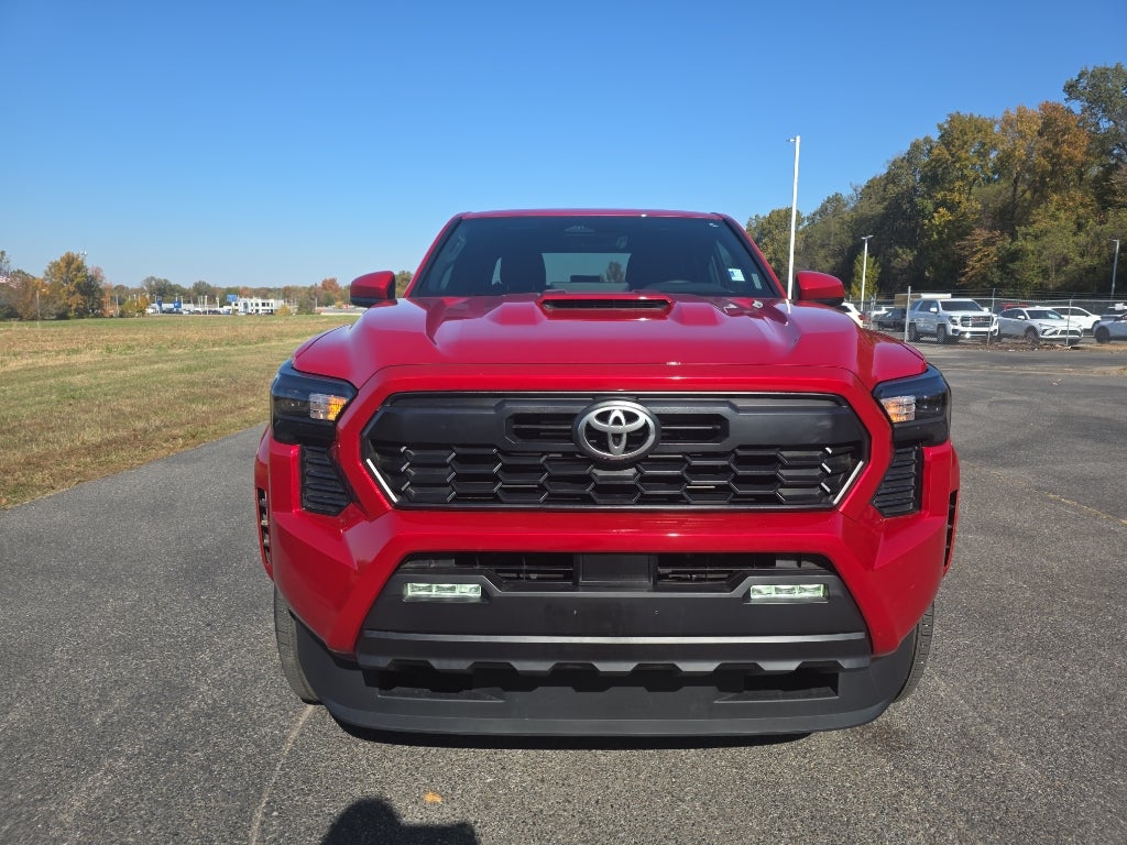 2025 Toyota Tacoma 4WD SR