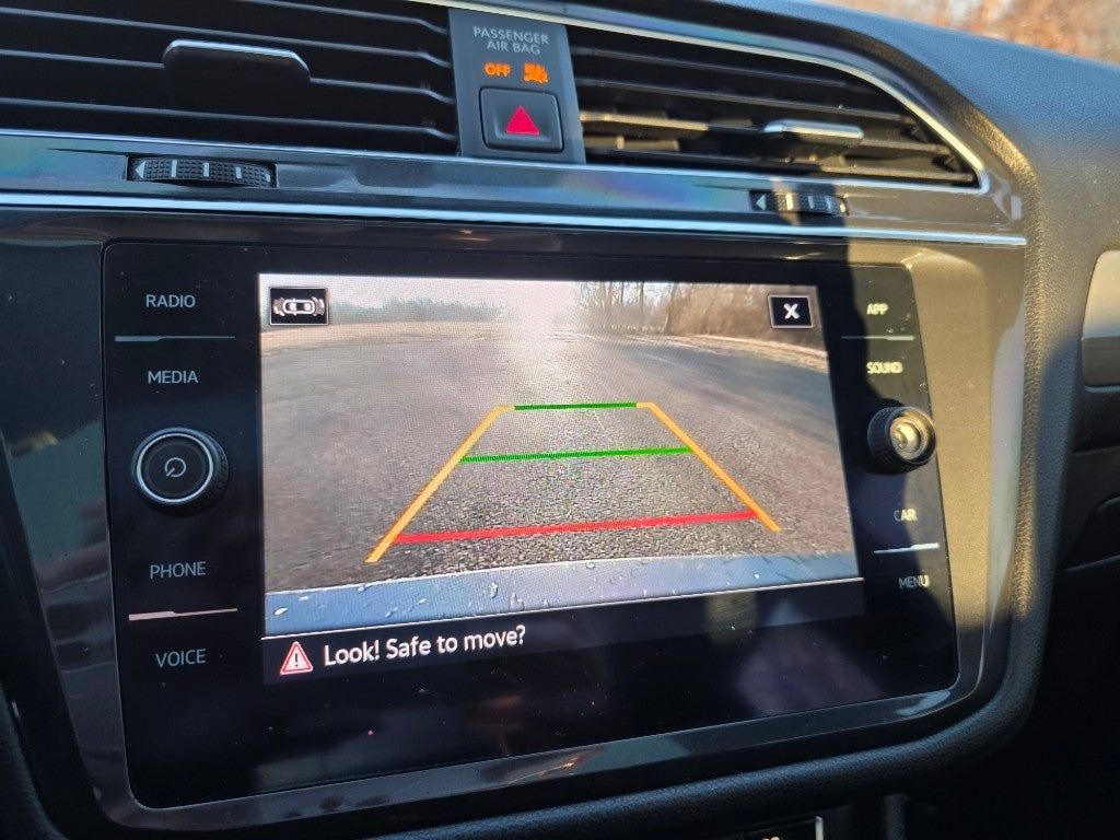 2021 Volkswagen Tiguan 2.0T SE R-Line Black