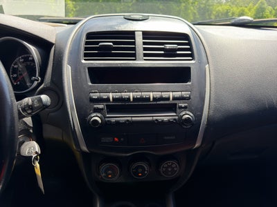 2013 Mitsubishi Outlander Sport ES