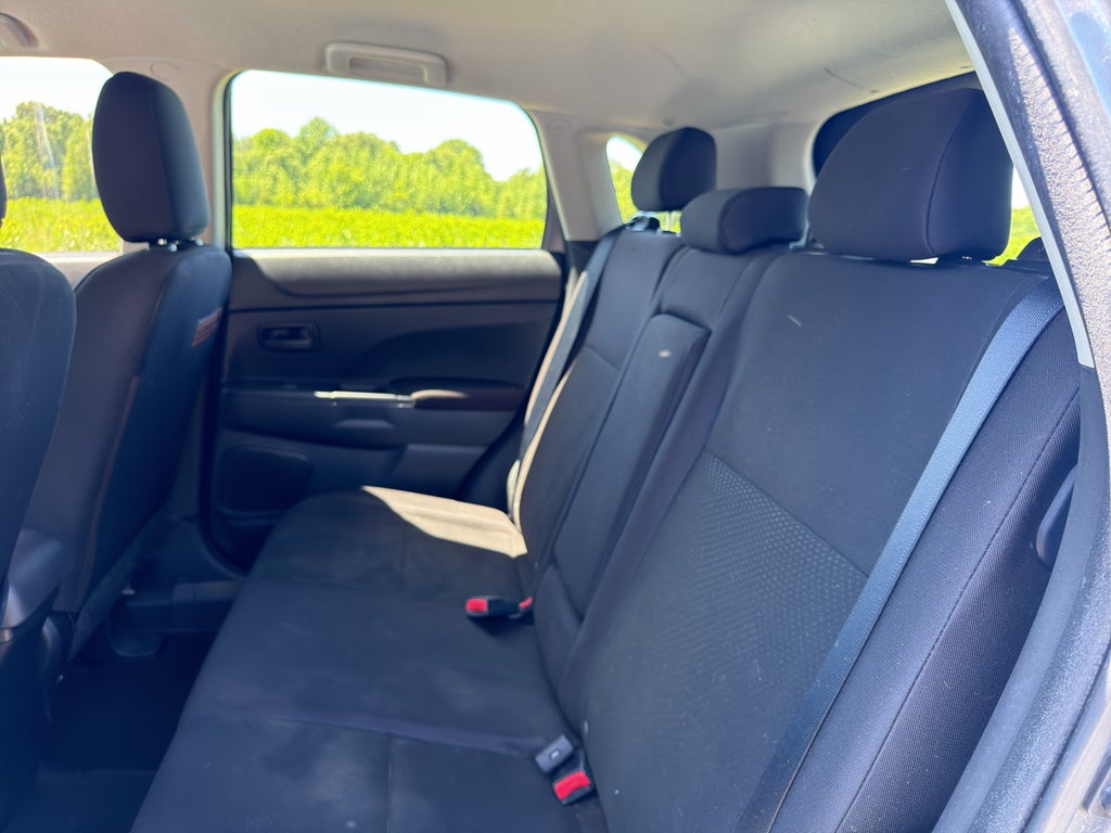 2013 Mitsubishi Outlander Sport ES