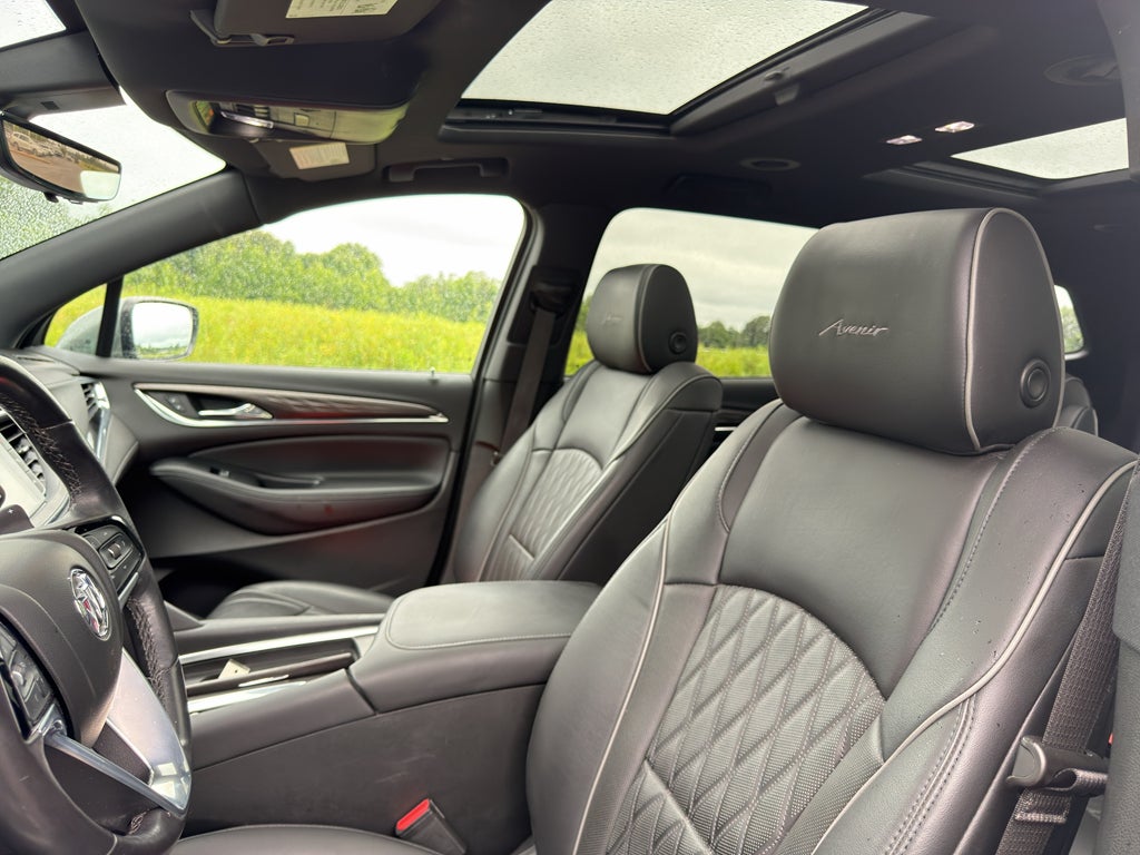 2022 Buick Enclave Avenir