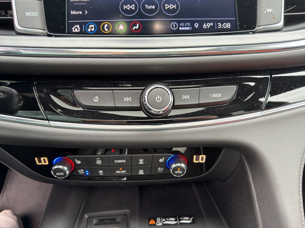 2022 Buick Enclave Avenir