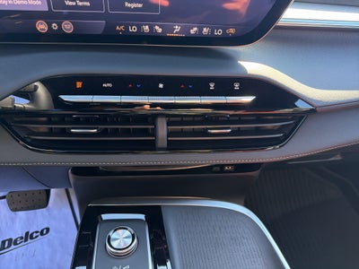 2027 Buick Enclave Avenir