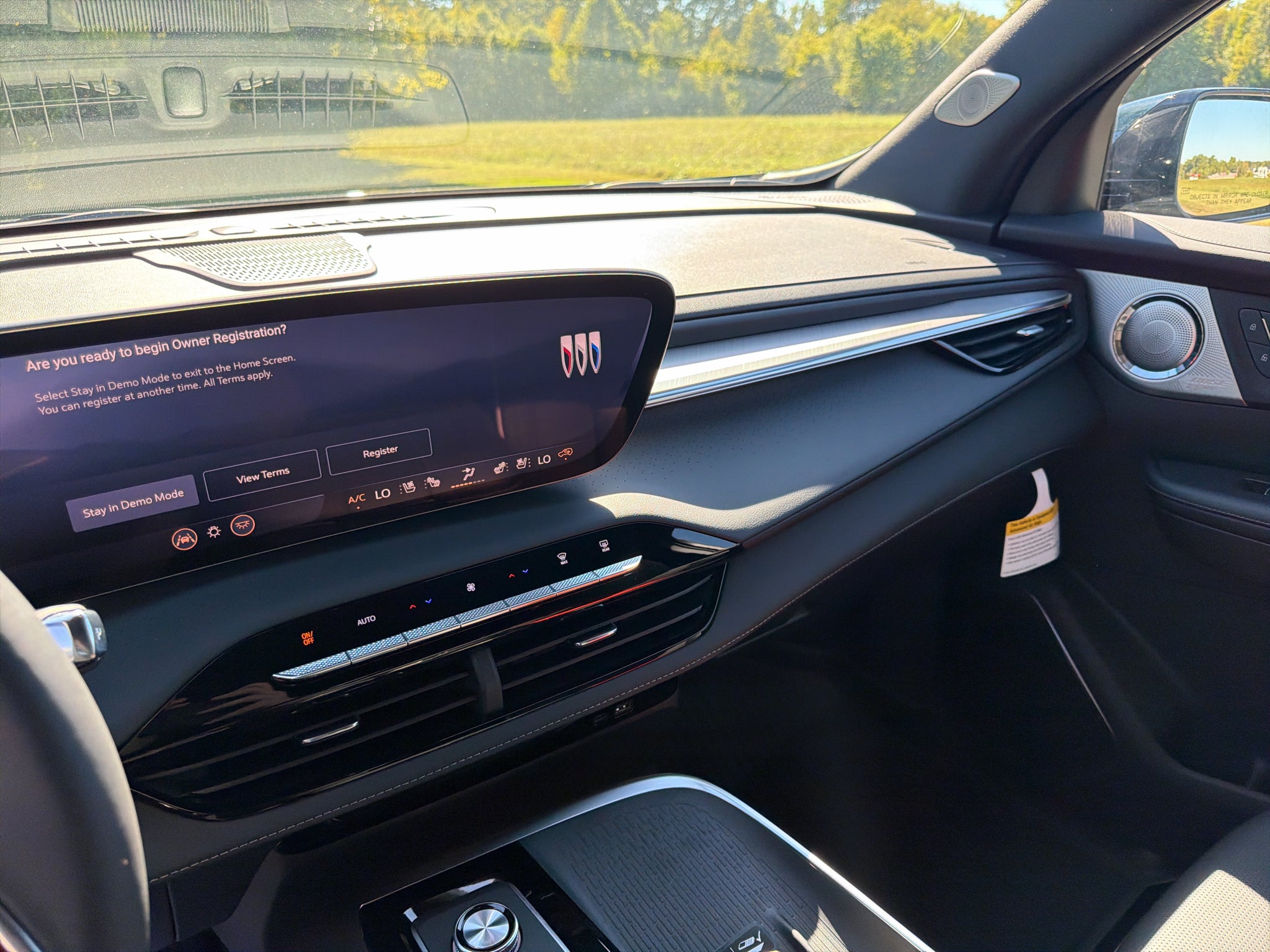 2027 Buick Enclave Avenir