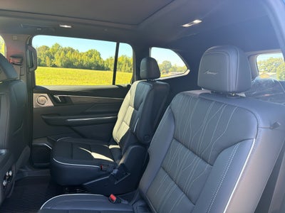 2027 Buick Enclave Avenir