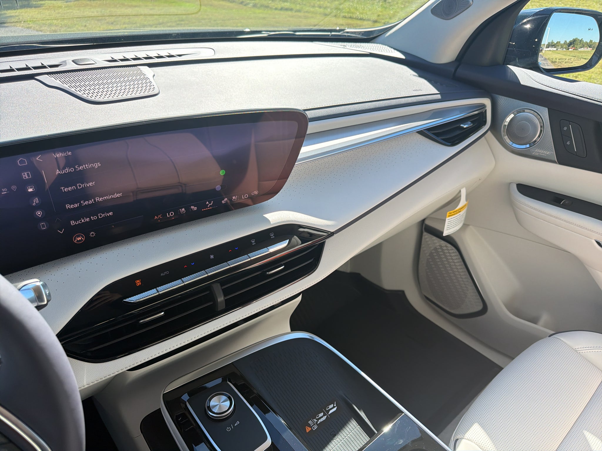 2027 Buick Enclave Avenir