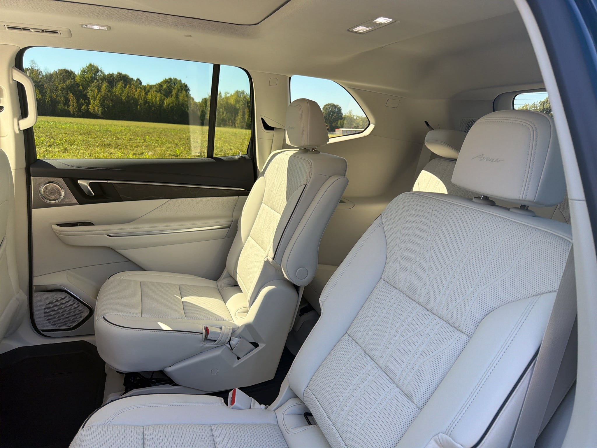 2027 Buick Enclave Avenir