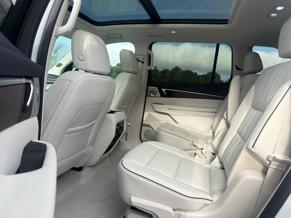 2027 Buick Enclave Avenir