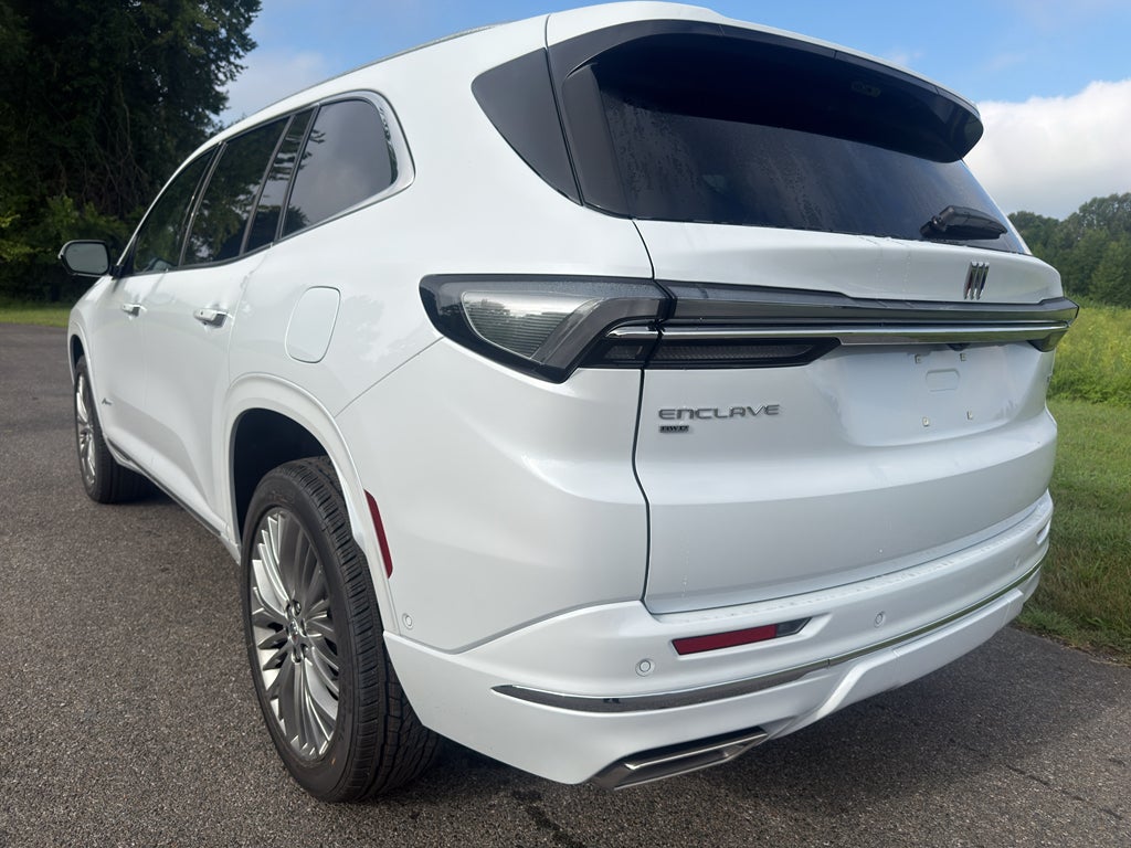 2027 Buick Enclave Avenir