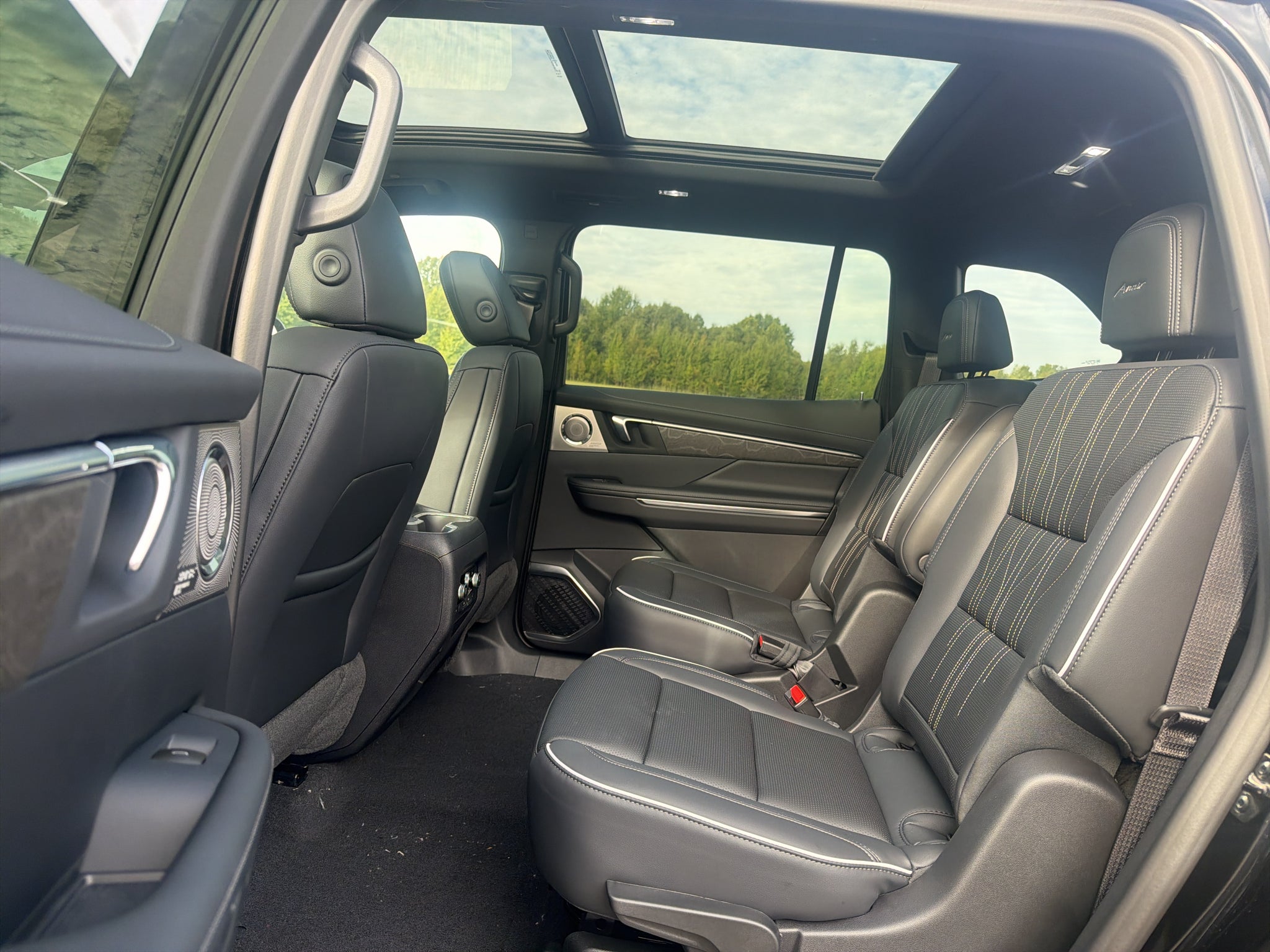 2027 Buick Enclave Avenir